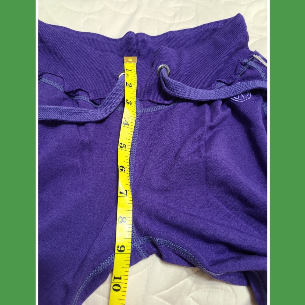 (NEW) GREEN APPLE BAMBOO YOGA PANTS - Picture 4 of 8